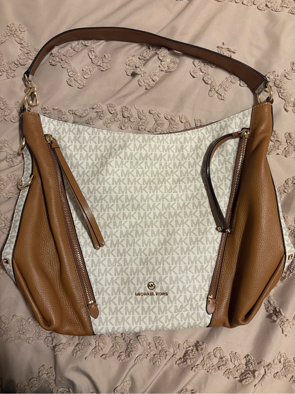 Michael Kors Cream & Brown Signature Shoulder Tote